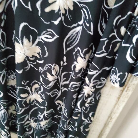 Ellen Weaver Women's Plus Bell Sleeve 3 Ring Shift Floral A-Line Midi Dress - Picture 3 of 6